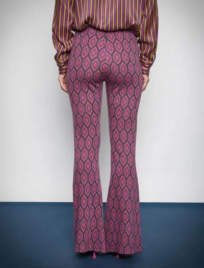 Designer pants with Spanish legs